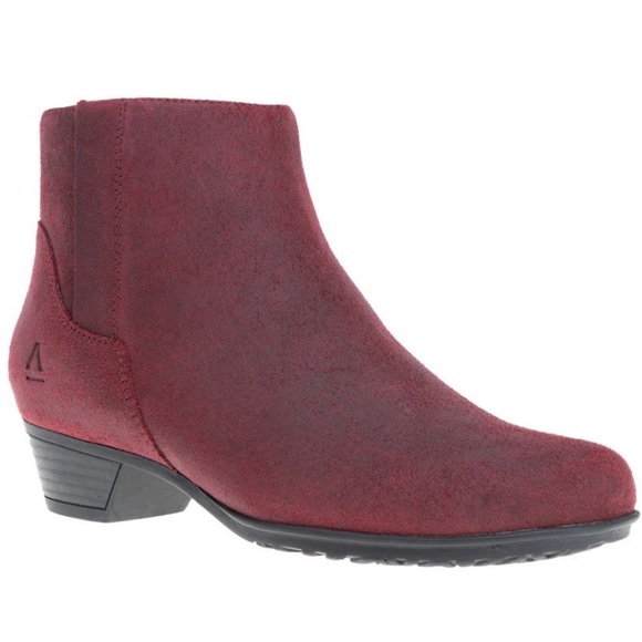 NWOT Abeo Melanie Burgundy Tumbled Leather Ankle Boots Bootie Women’s 7 Fall - Picture 1 of 15
